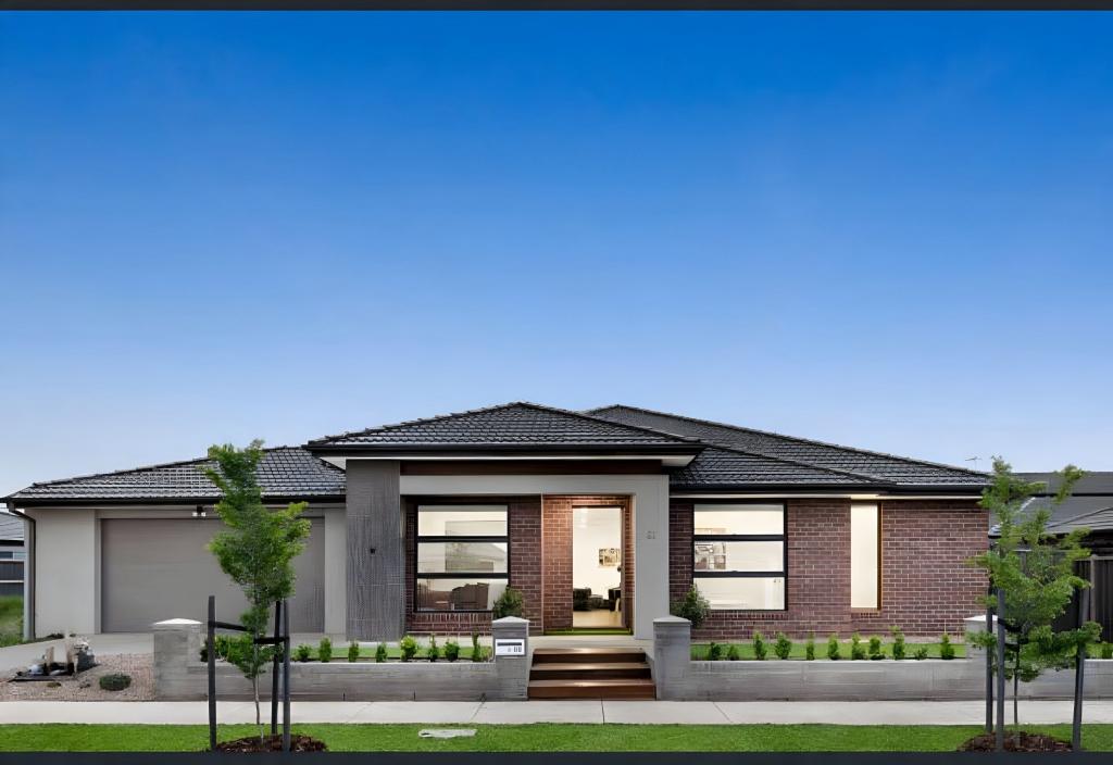 13 CARNATION ST, CLYDE, VIC 3978