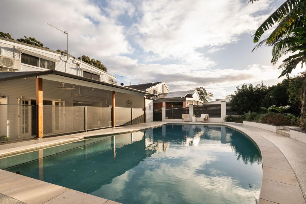 19 Esplanade, Yeronga, QLD 4104