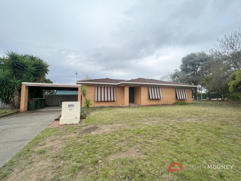 60 UNDURRA DR, GLENFIELD PARK, NSW 2650