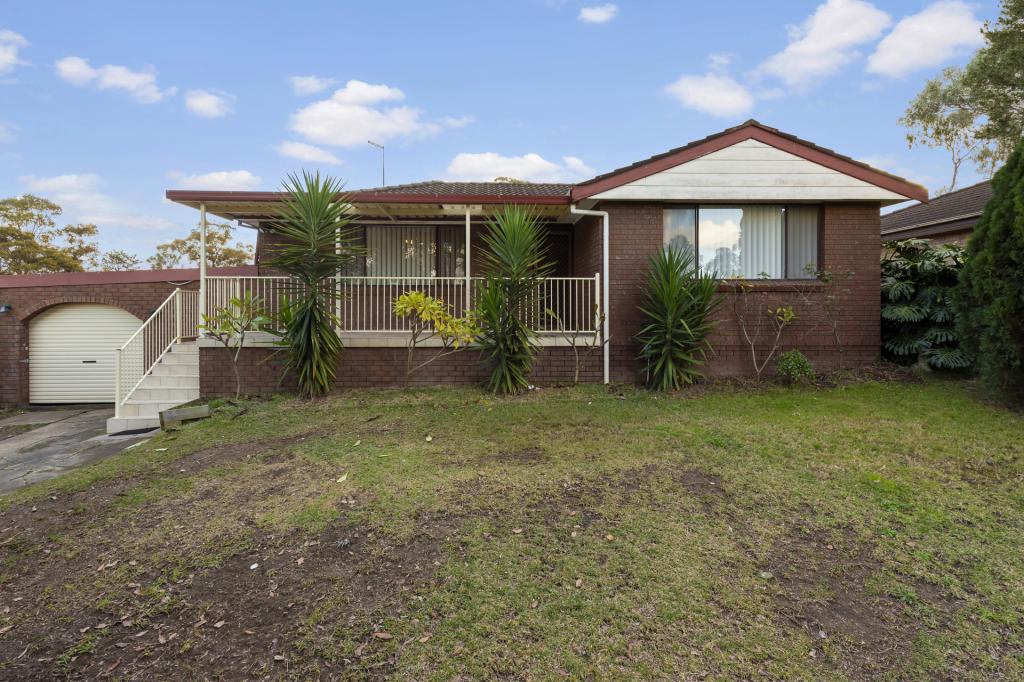 3 Kenneth Cres, Dean Park, NSW 2761