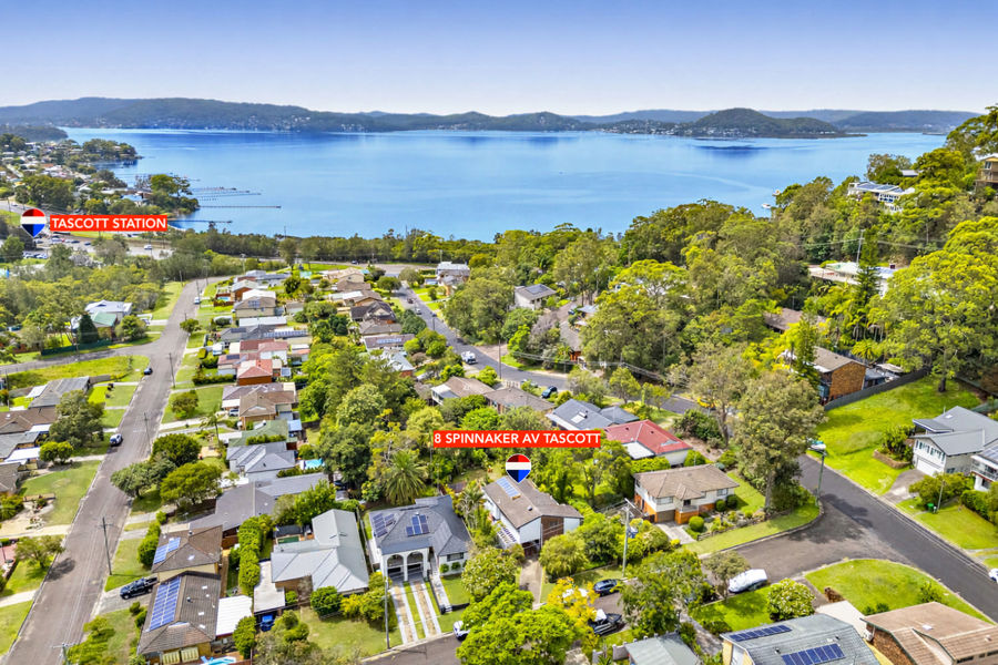 8 Spinnaker Ave, Tascott, NSW 2250