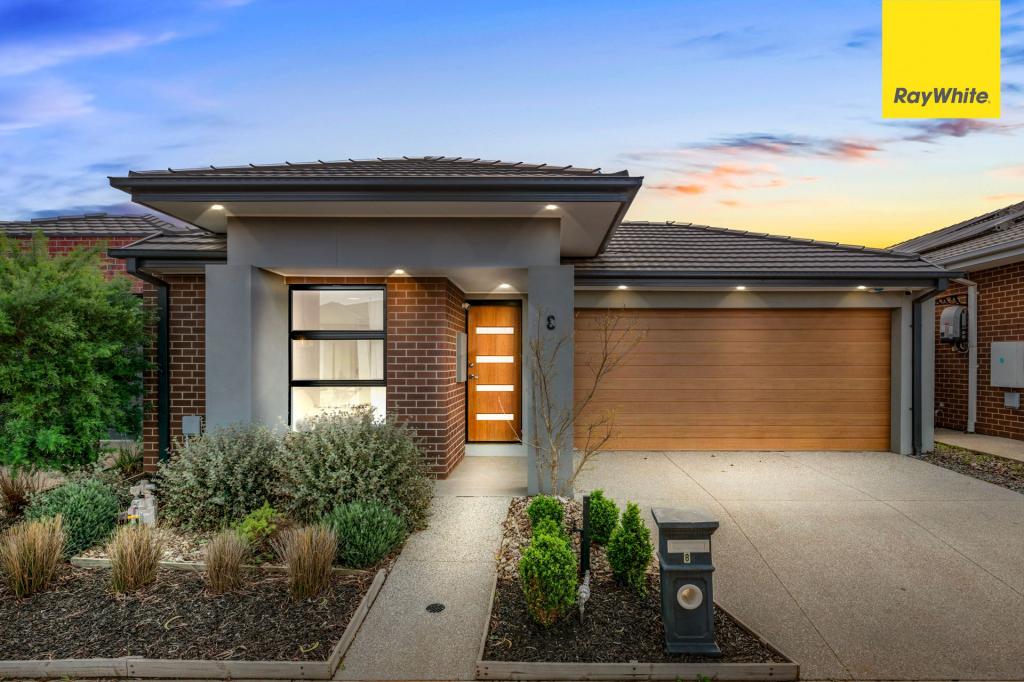 8 Selbourne St, Strathtulloh, VIC 3338