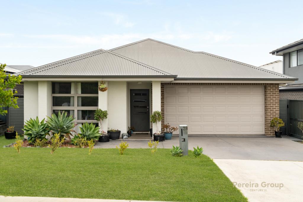 28 ALLISON CCT, ORAN PARK, NSW 2570