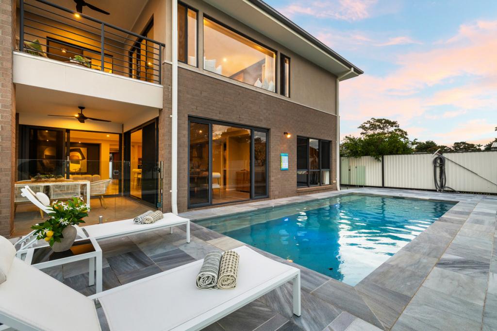 15 Moore St, Victoria Point, QLD 4165