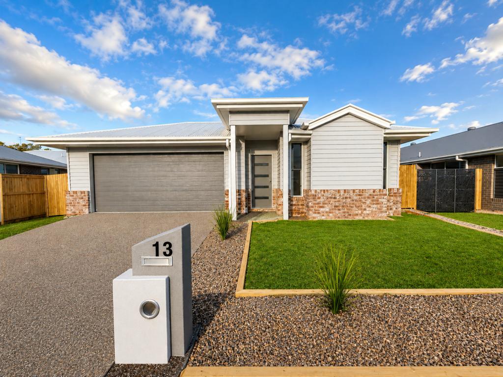 13 Cudgerie St, Wondunna, QLD 4655