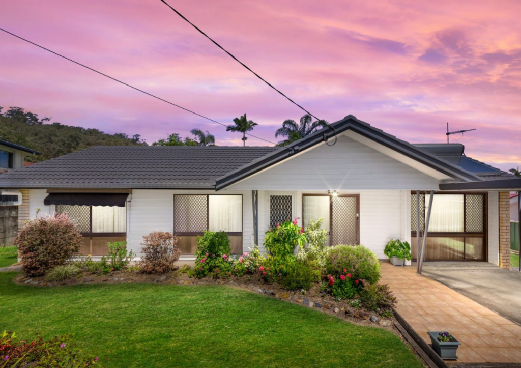 13 Van Dieman Cres, Springwood, QLD 4127