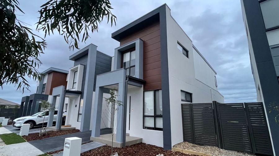 5 Navy Rd, Jordan Springs, NSW 2747