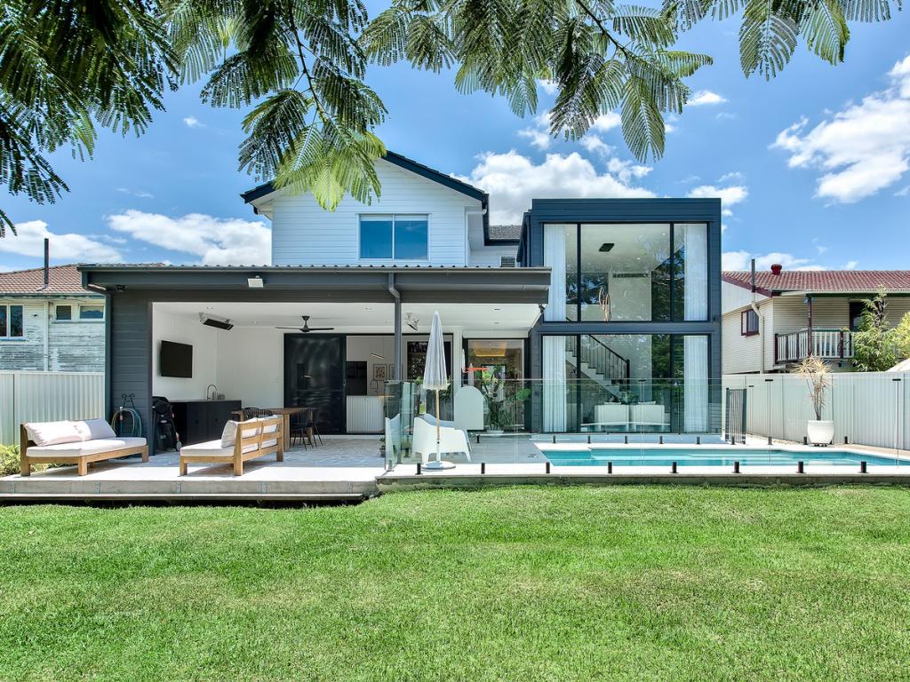 76 Harold St, Stafford, QLD 4053