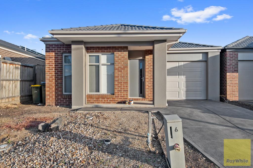 6 Chamberlain Way, Williams Landing, VIC 3027
