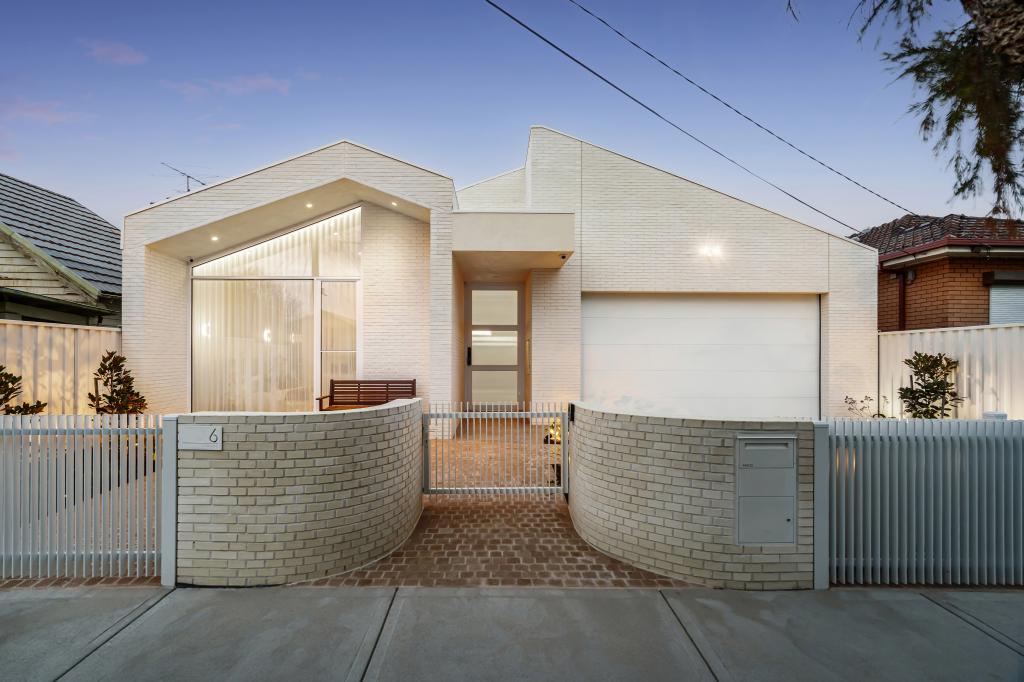 6 Liverpool St, Coburg, VIC 3058