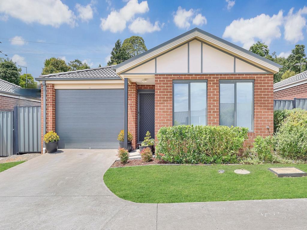 18 Parkhead Cct, Warragul, VIC 3820