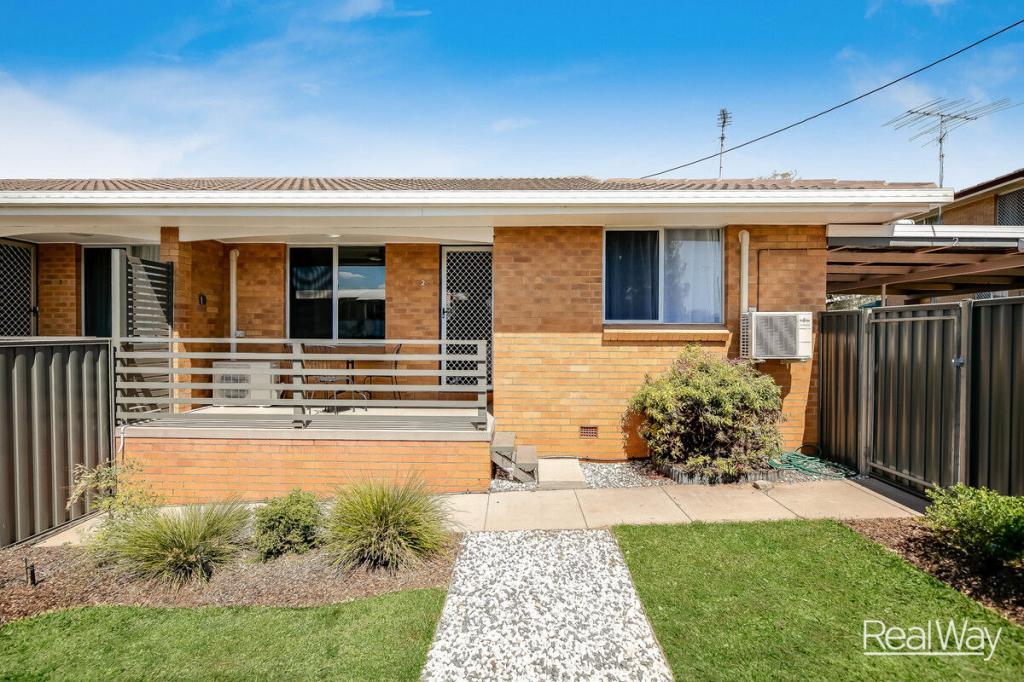 2/2 Tame St, South Toowoomba, QLD 4350