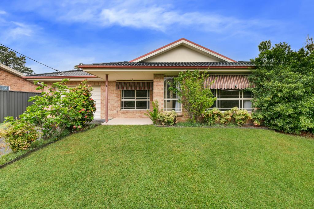 41 Mckellar Bvd, Blue Haven, NSW 2262