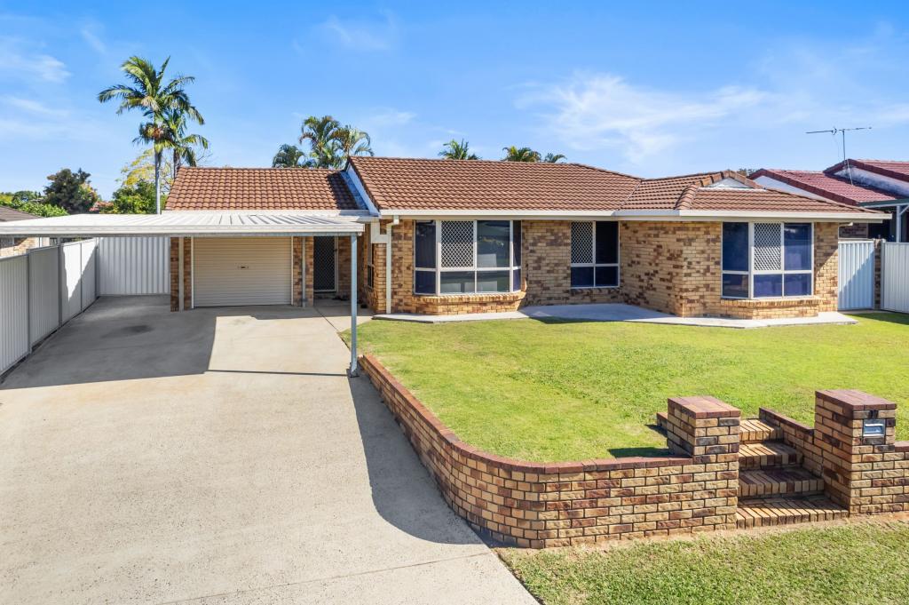 11 Hillmont Cres, Morayfield, QLD 4506