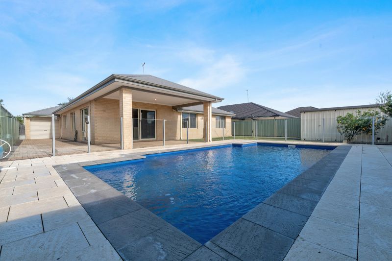 43 Jolly Rambler Bvd, Ravenswood, WA 6208