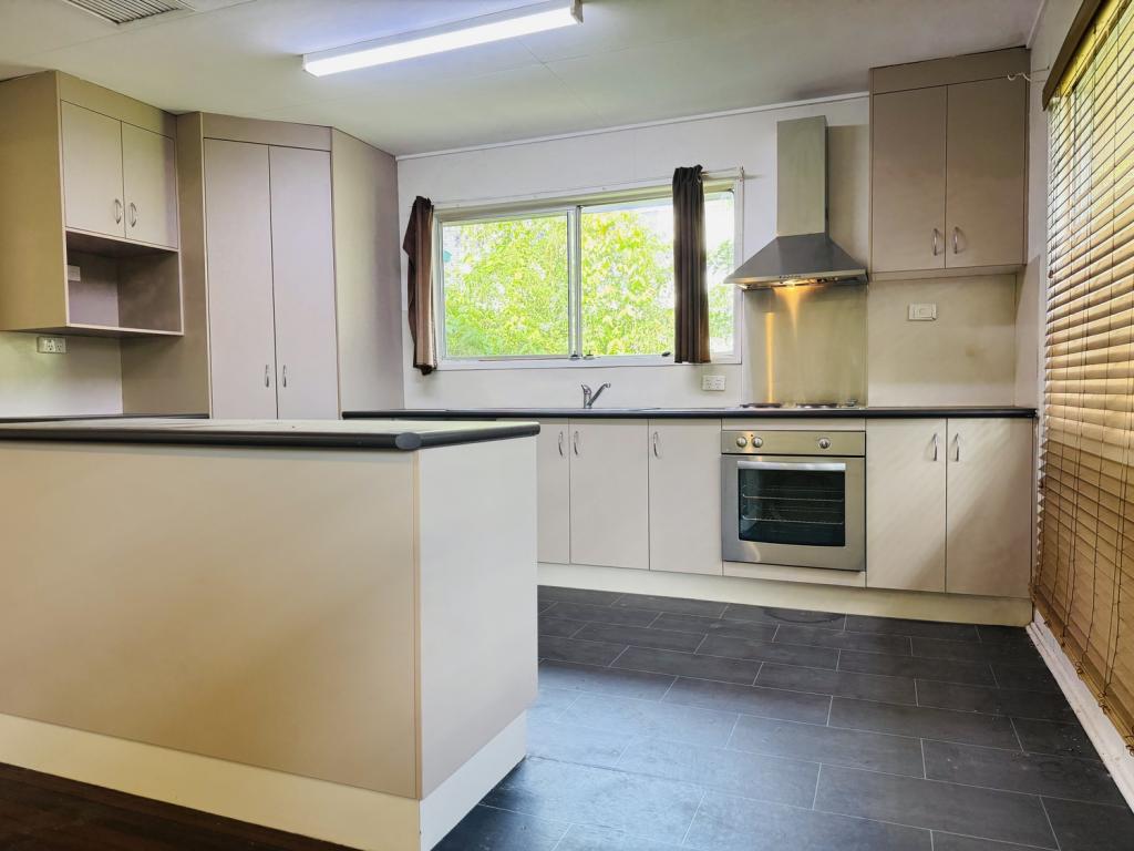 38 Belyando Ave, Moranbah, QLD 4744