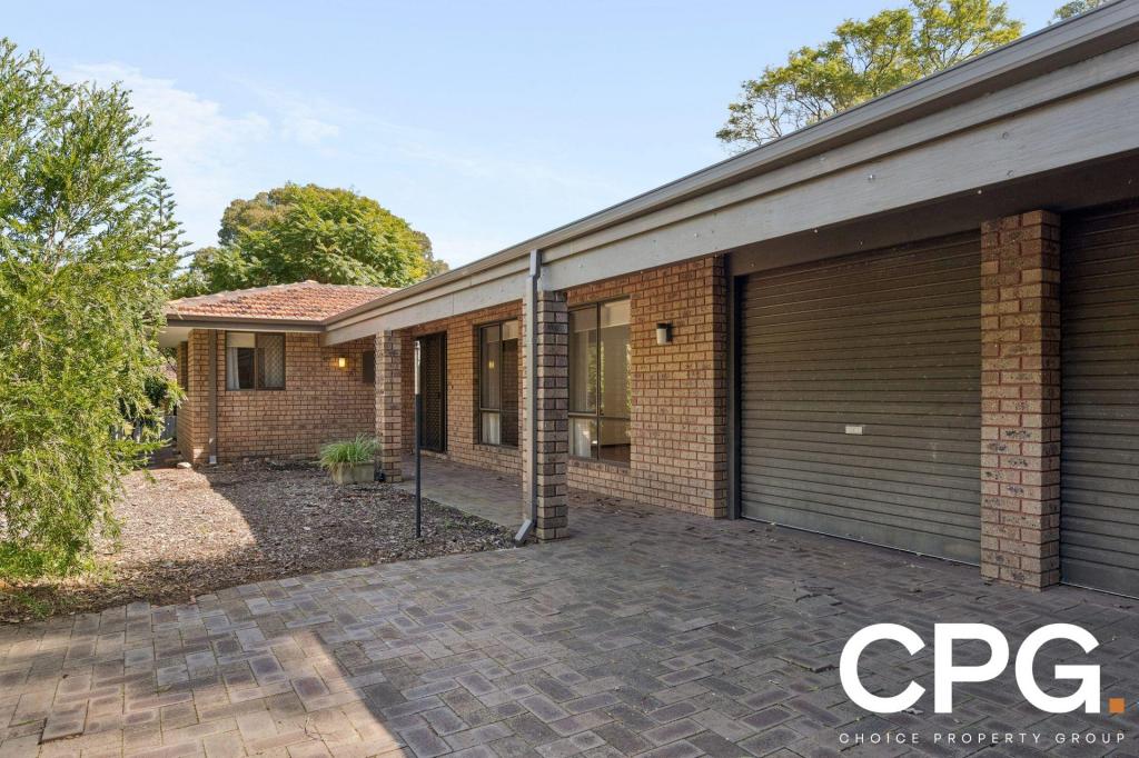 4 Boonooloo Ct, Kalamunda, WA 6076