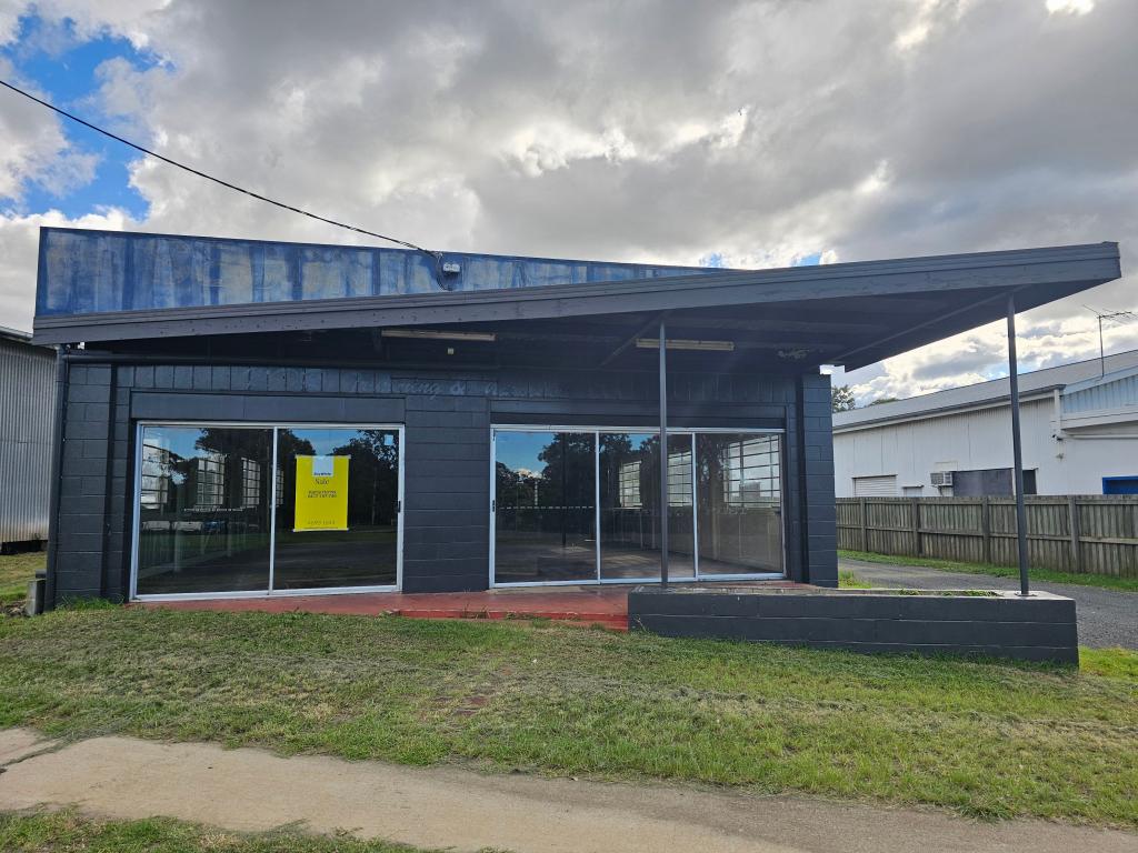 1a Murray St, Pittsworth, QLD 4356