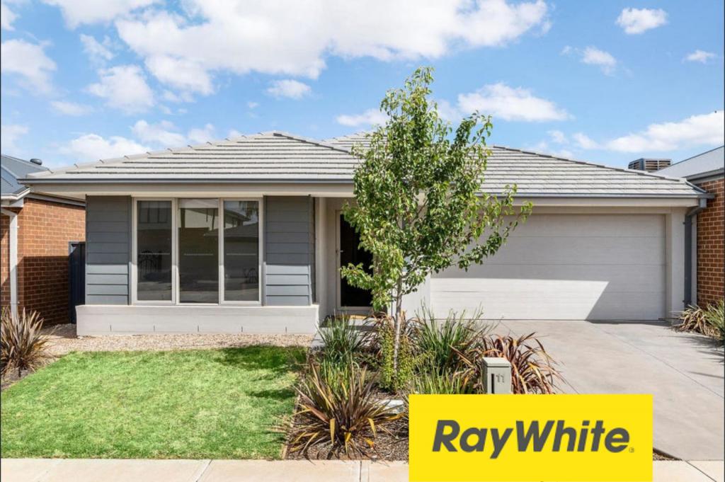 11 Cottrell St, Weir Views, VIC 3338