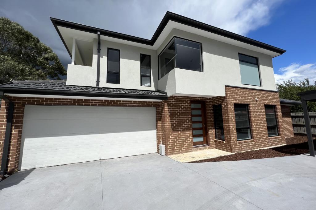 2/18 Mark Ct, Hampton Park, VIC 3976