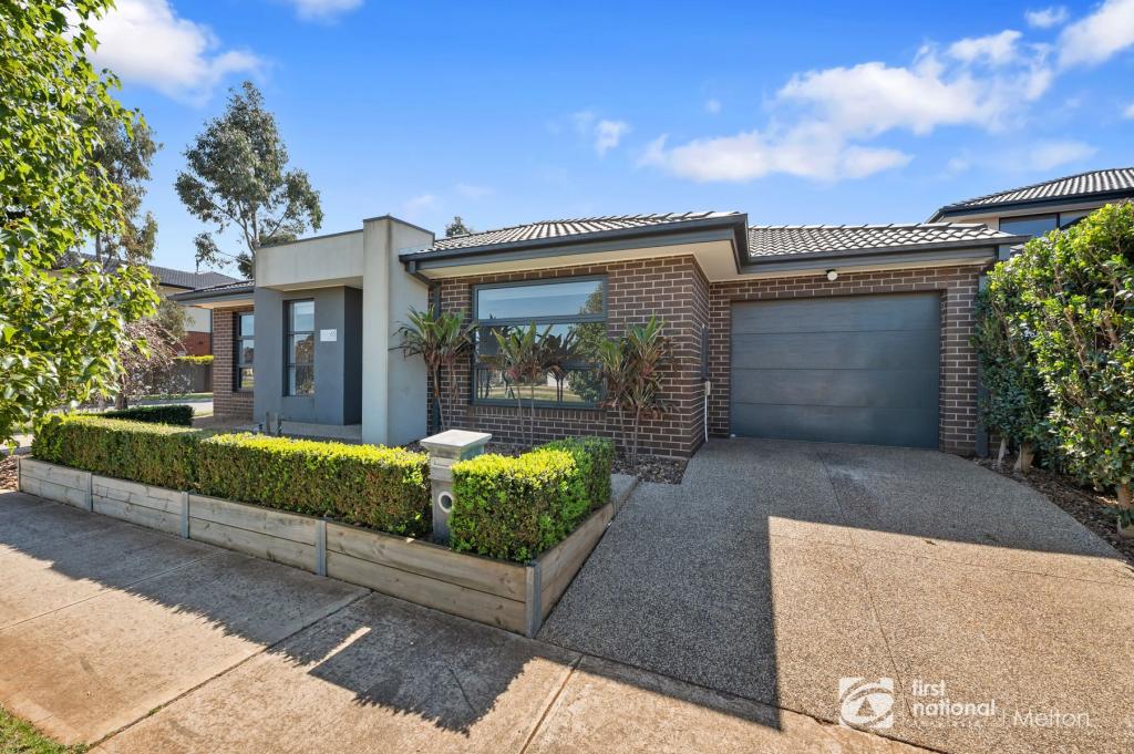 65 Wiltshire Bvd, Thornhill Park, VIC 3335
