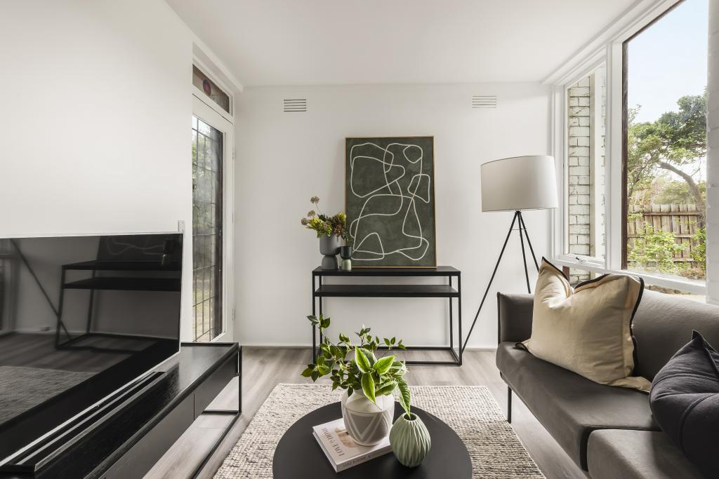 1/4 Edward St, Seddon, VIC 3011