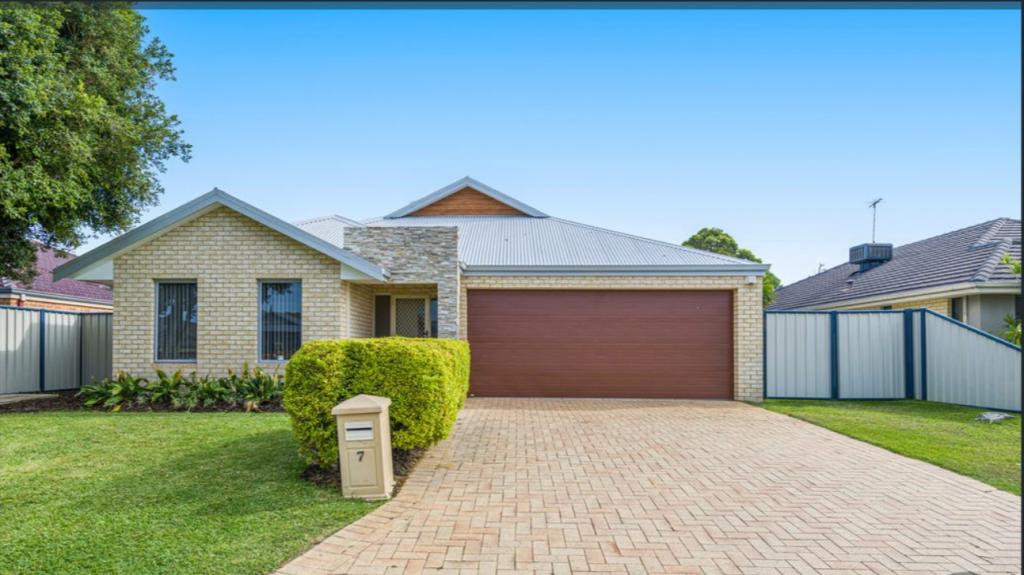 7 Alondro Way, Meadow Springs, WA 6210