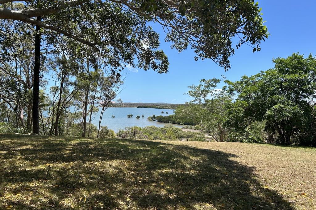 7 Mccray St, Barney Point, QLD 4680