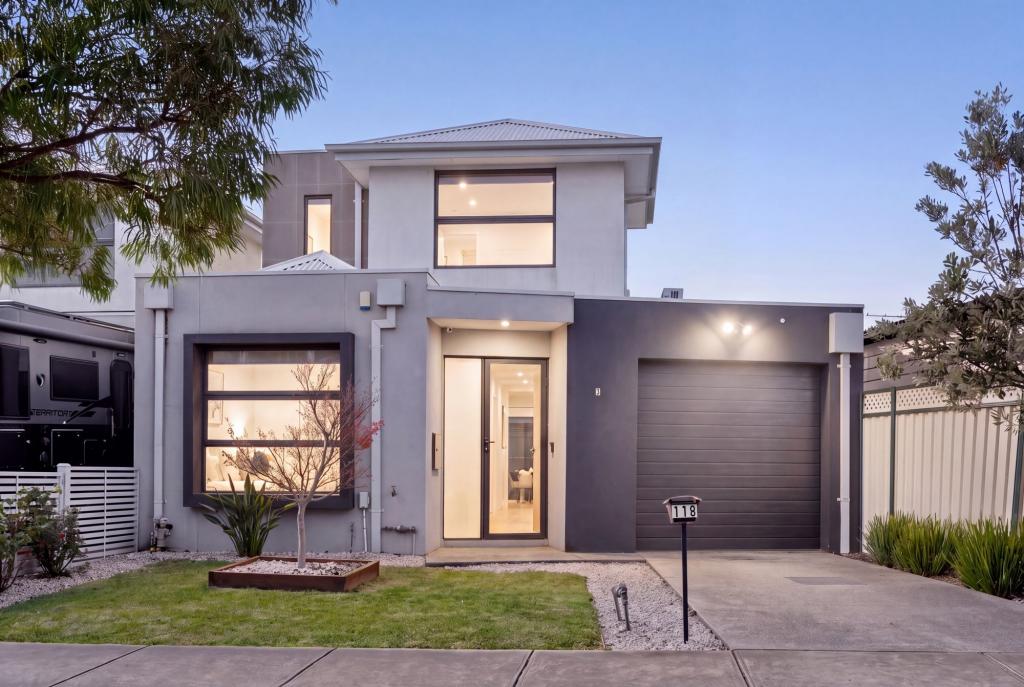 118 Woods St, Newport, VIC 3015