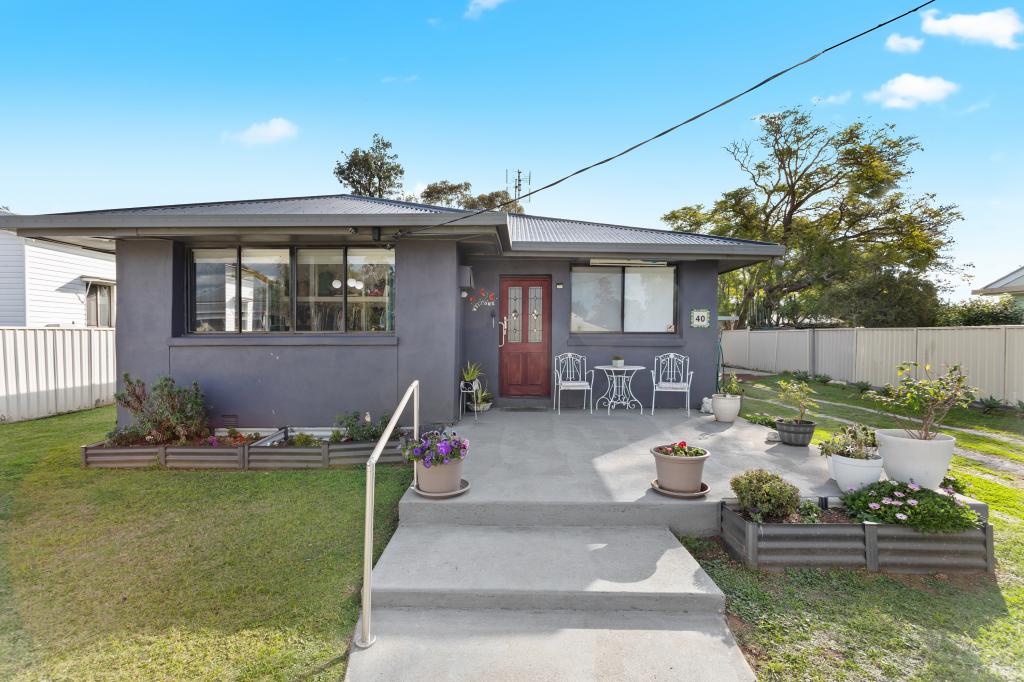 40 Cory St, Oakey, QLD 4401