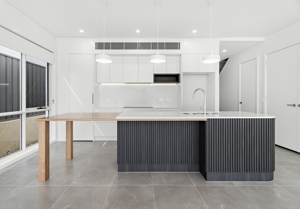 7 Wharf Pde, Shell Cove, NSW 2529
