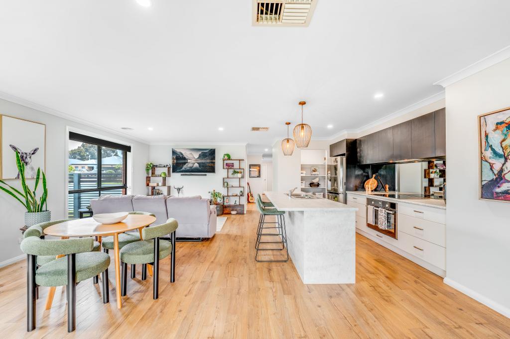 14 Potoroo Ave, Thurgoona, NSW 2640