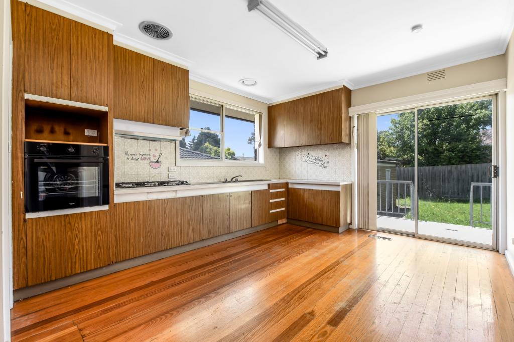 382 BLACKBURN RD, GLEN WAVERLEY, VIC 3150