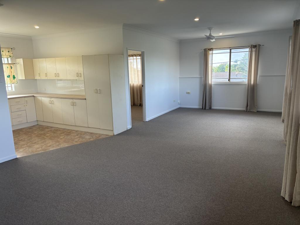 1/1 Spire St, Caboolture, QLD 4510