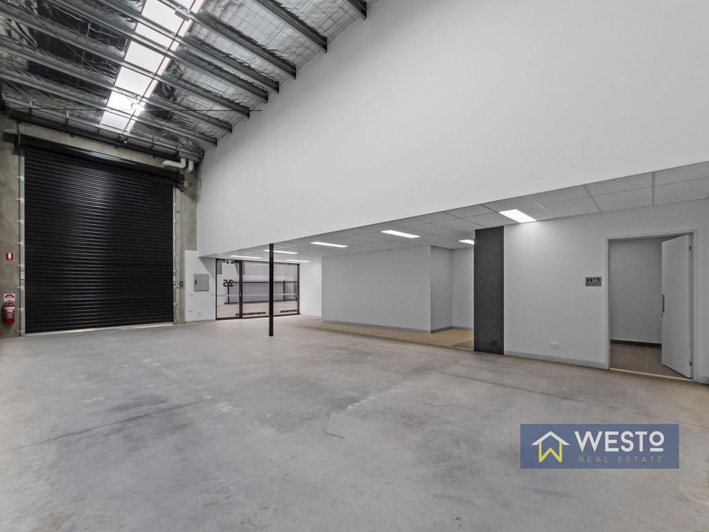 25/2 FASTLINE RD, TRUGANINA, VIC 3029