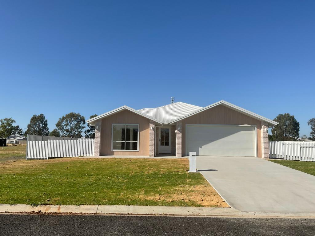 11 Emily Ct, Goondiwindi, QLD 4390