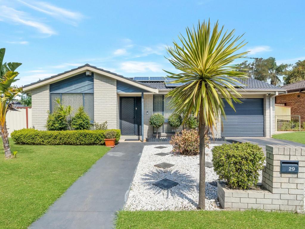 29 Whitlam Ave, Edensor Park, NSW 2176