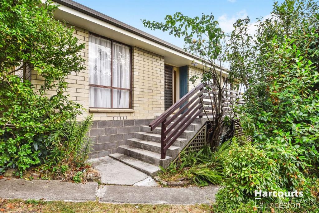 8 Woolston St, Trevallyn, TAS 7250