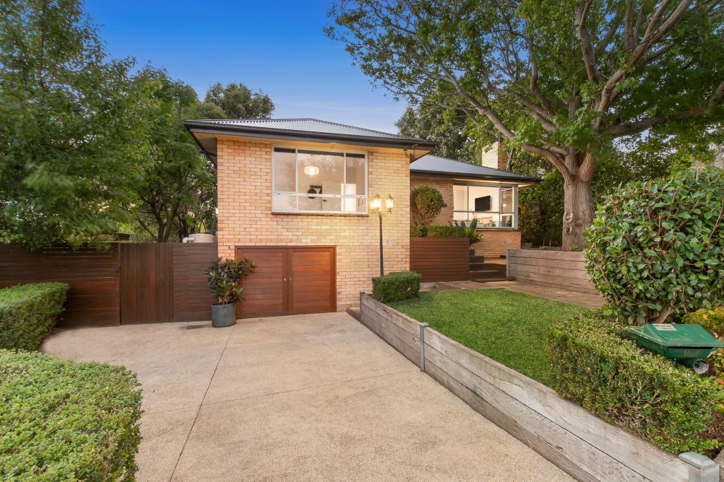 19 North Valley Rd, Highton, VIC 3216