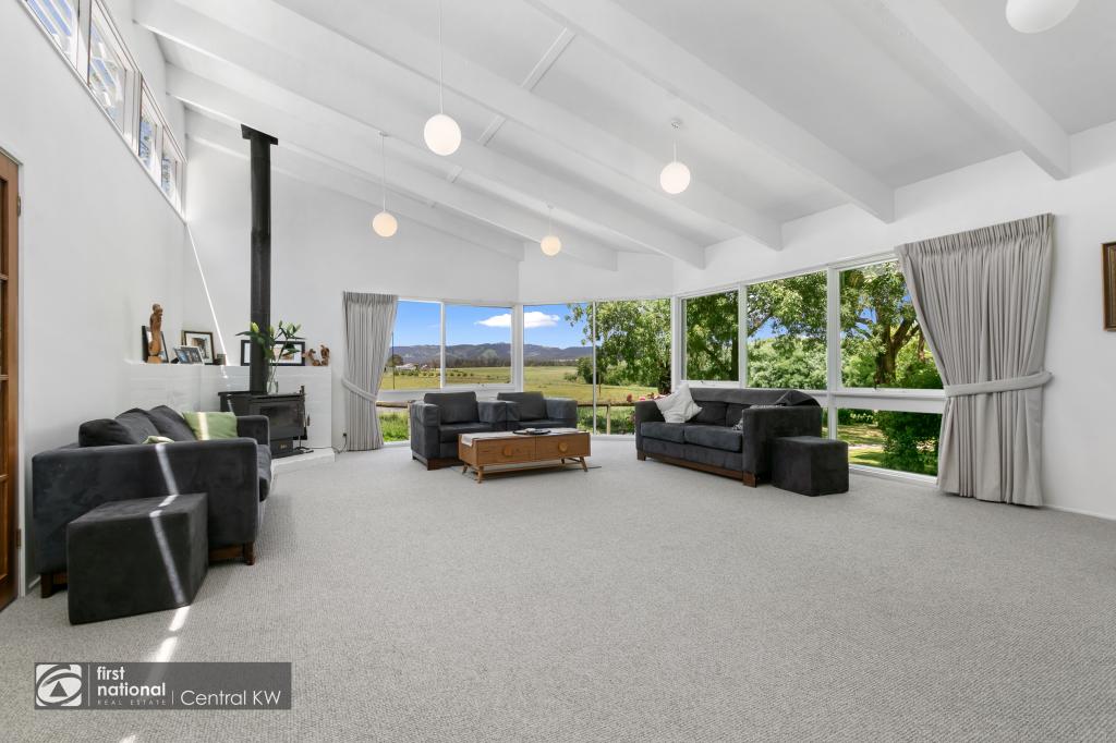 53 O'Haras Rd, Yinnar, VIC 3869