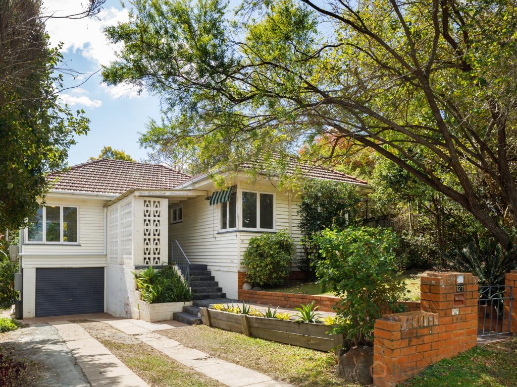 127 Waverley Rd, Taringa, QLD 4068