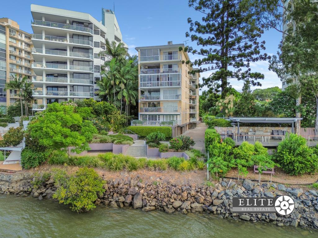 3/82 MACQUARIE ST, ST LUCIA, QLD 4067
