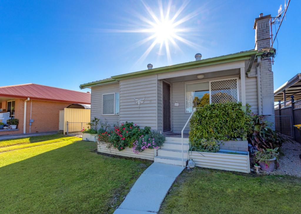 31 Railway Pde, Taree, NSW 2430