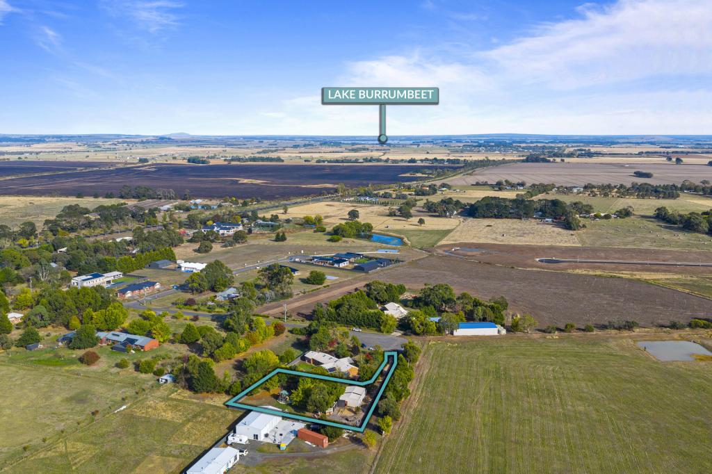 5 Gleno Ct, Cardigan, VIC 3352
