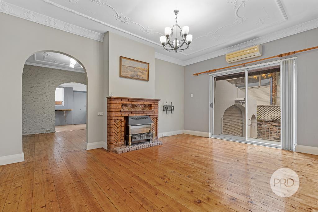 36 Wonoona Pde W, Oatley, NSW 2223