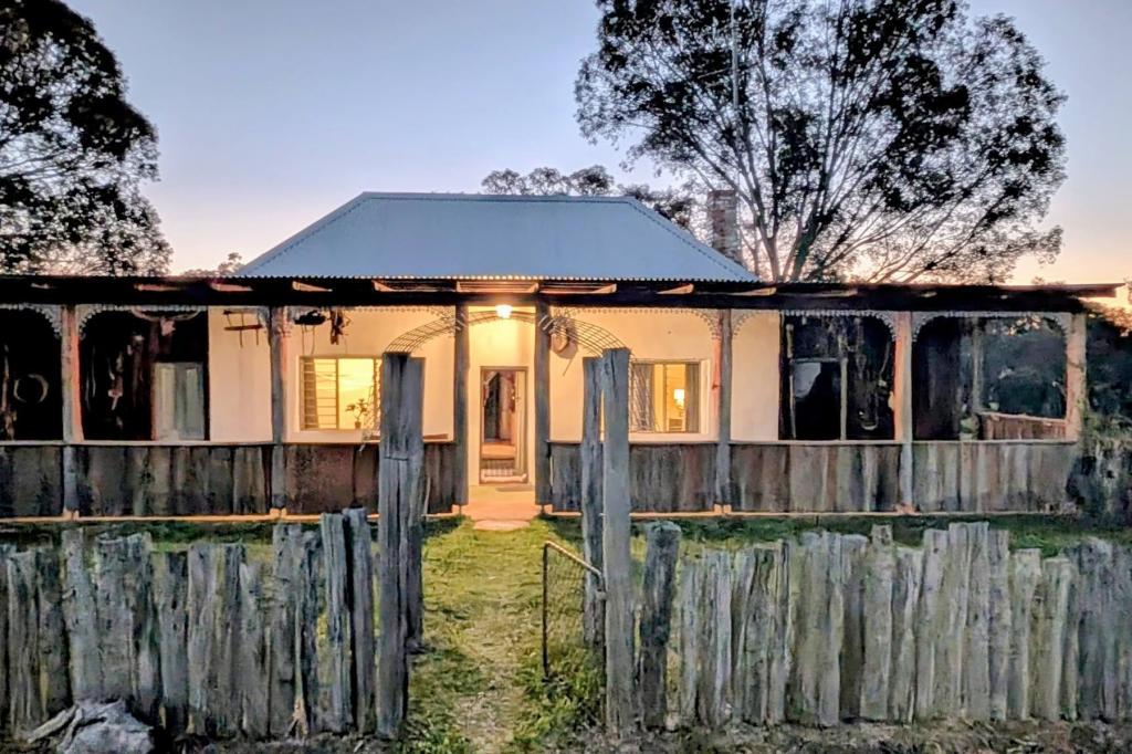 706 Orange Springs Road, Orange Springs, Gingin, WA 6503