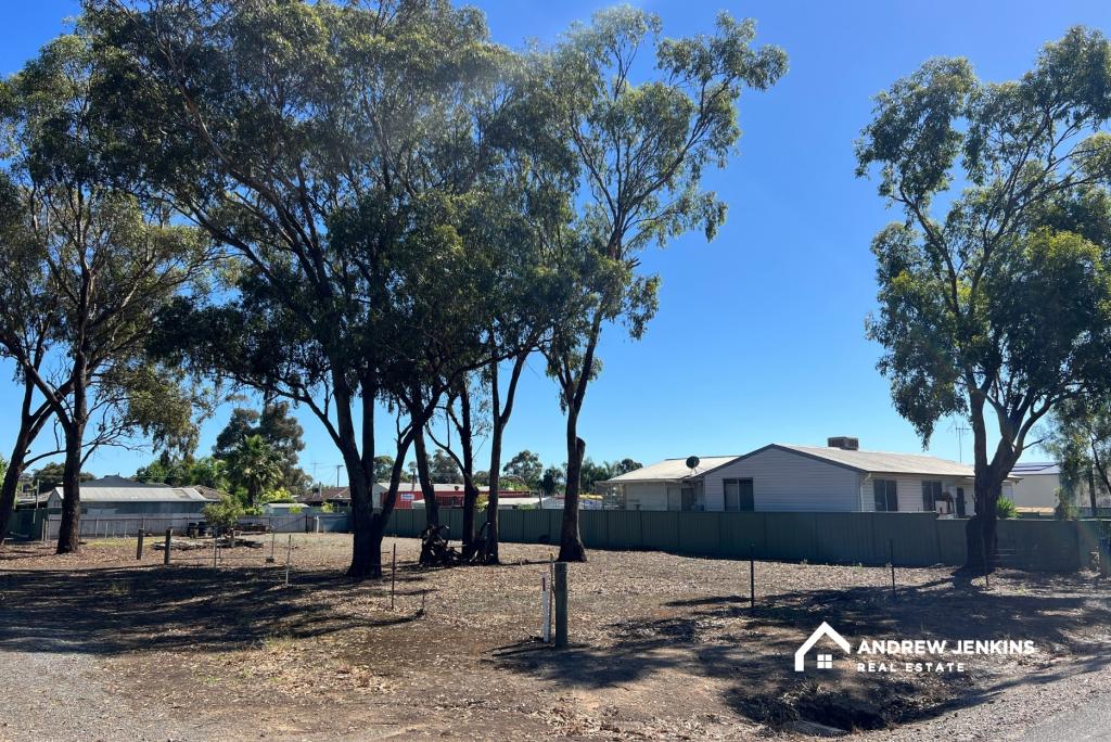 19 ARTHUR ST, STRATHMERTON, VIC 3641