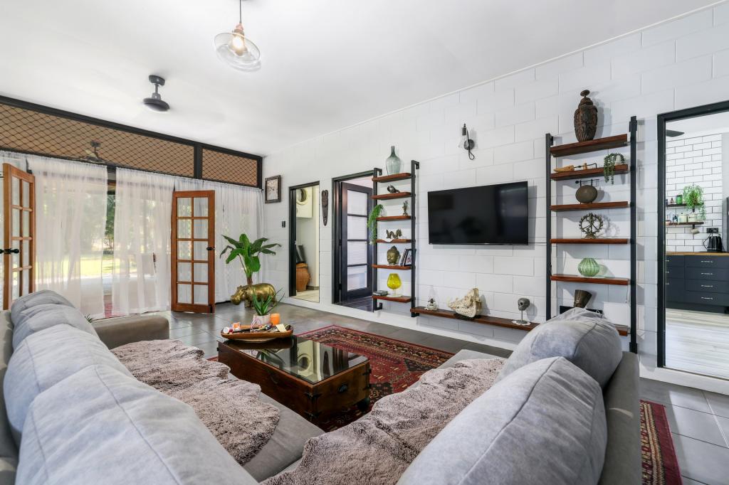 27 Gillatly Rd, Humpty Doo, NT 0836