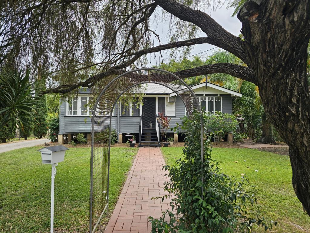 93 Airdmillan Rd, Ayr, QLD 4807