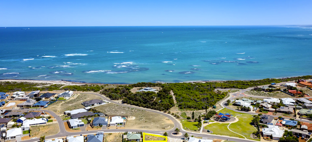 155 Glenfield Beach Dr, Glenfield, WA 6532